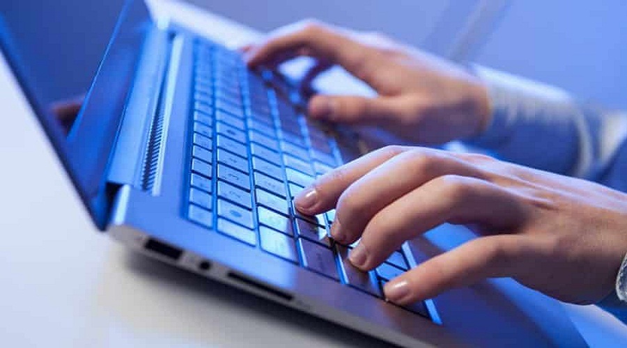 الاستعلام عن تغيير مهنة وافد برقم الإقامة