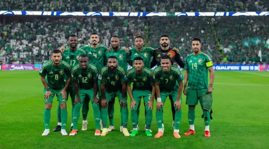 من هو مدَرب المَنتخب السعَودي الجَديد