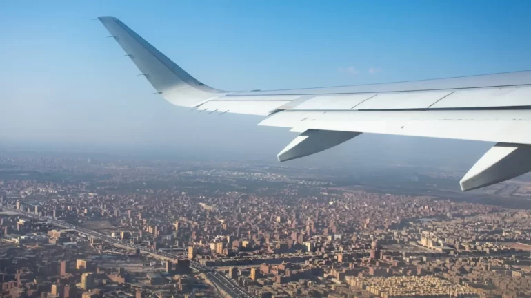 خطوات الحصول على تصريح سفر للسيدات إلى السعودية