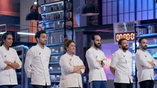 أي ساعة عرض توب شيف