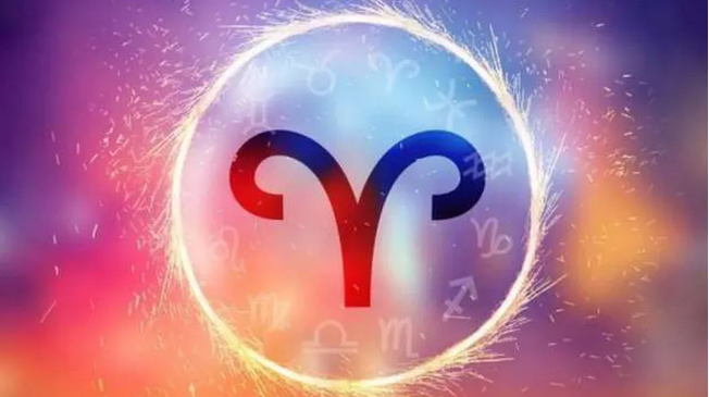 توقعات برج الحمل لعام 2025 مهنيا وعاطفيا