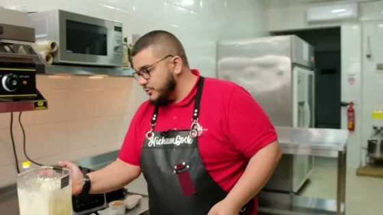 من هو هشام كوك