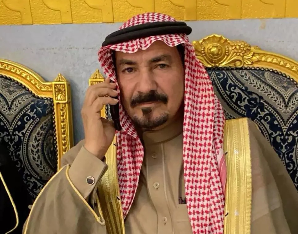 كم عمر الشيخ خاتم عميش الميزاني؟