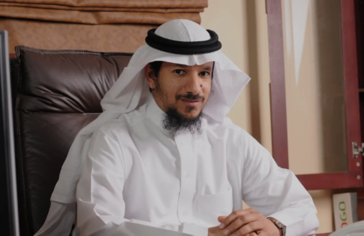 المعلم منصور المنصور ويكبيديا 