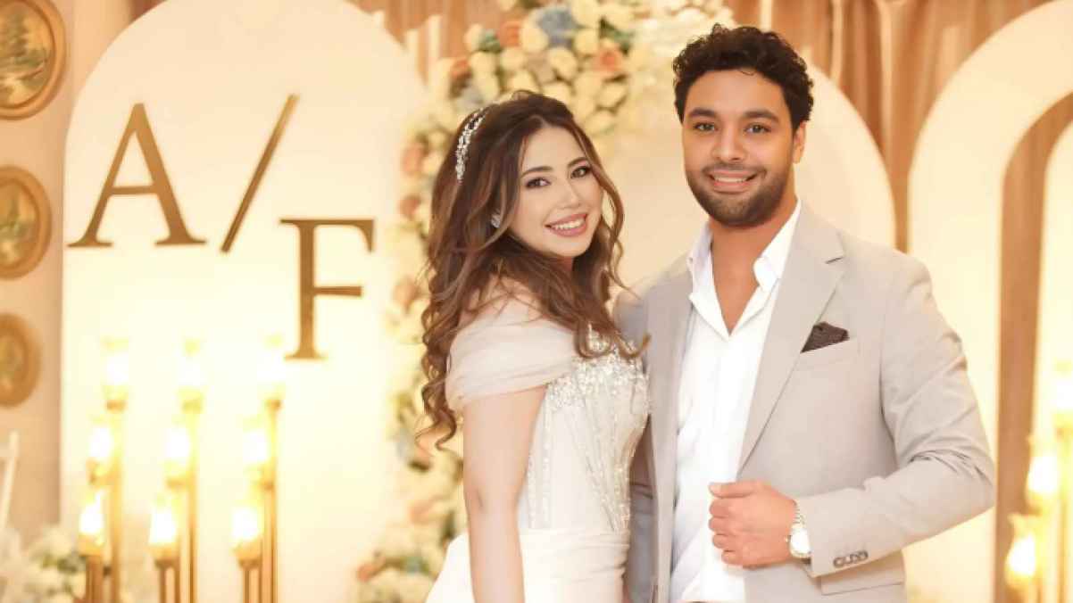 كم عمر فرح الموجي خطيبة أحمد جمال